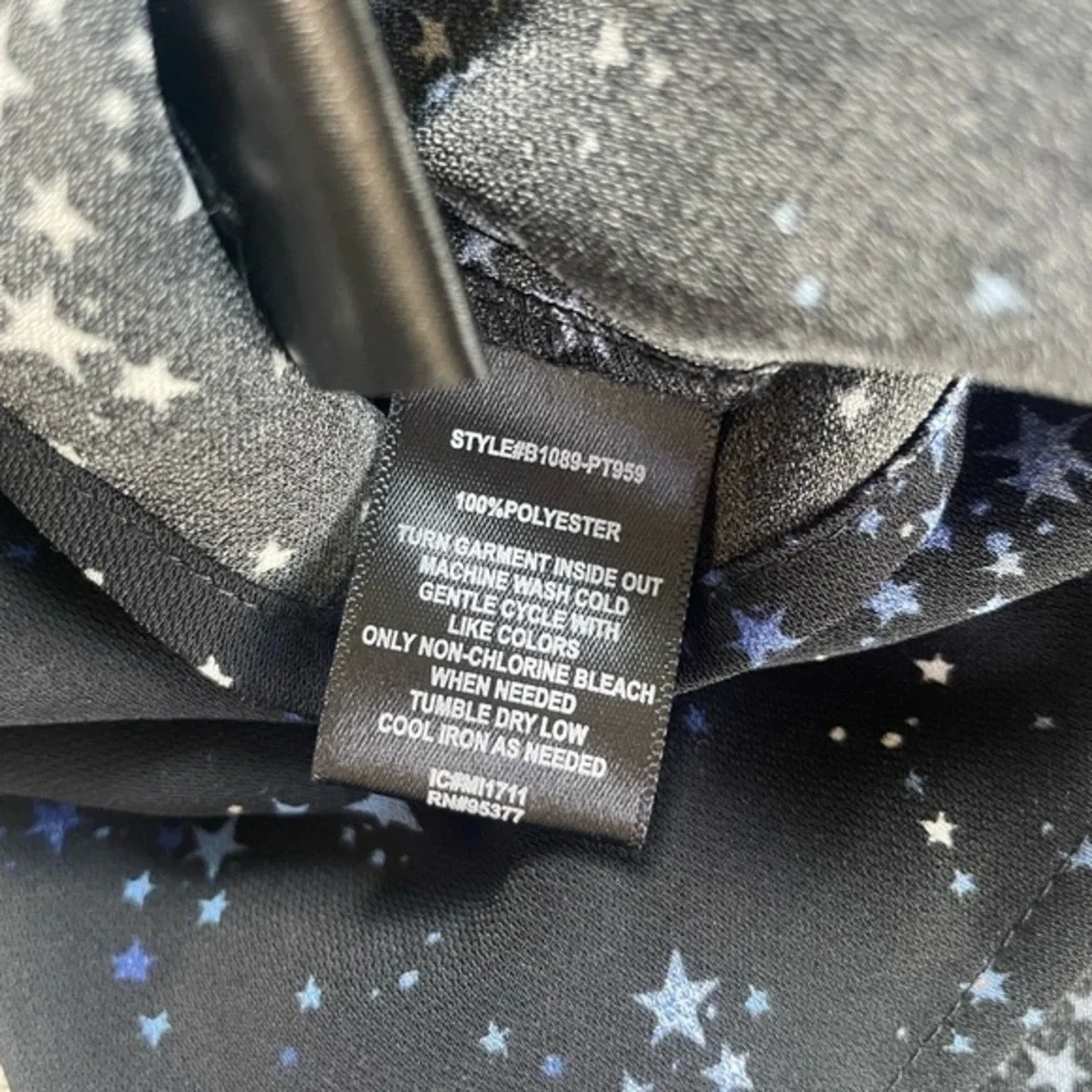 Sanctuary • Moonshine Star Top Black Small - Picture 6 of 7